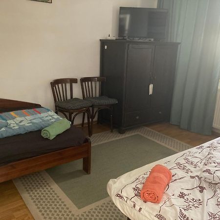 Apartman-Donau Tat Экстерьер фото